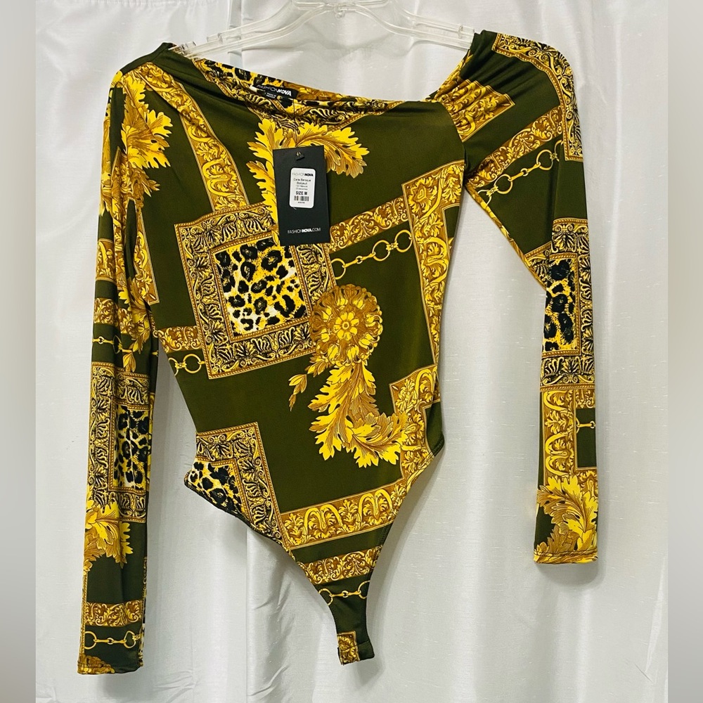 Women’s Bodysuit. Olive/ combo. Medium. Never worn